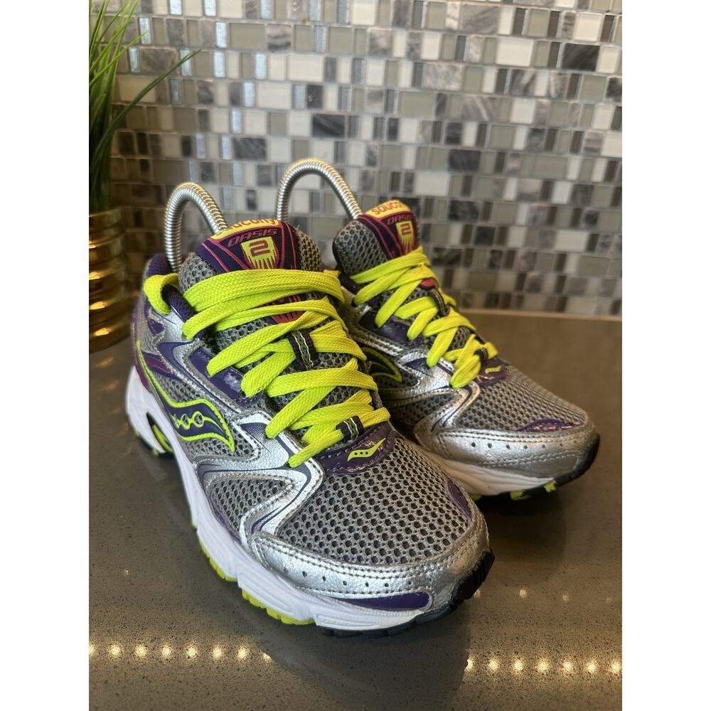 Saucony Oasis 2 Women’s Running Shoes US 6.5 Silver Purple Lime S15209-3